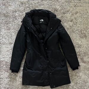 The North Face Women's Black Puffer Jacket